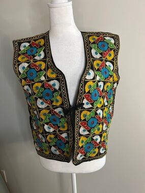 Embroidered Multicolor Floral Vest - Women's